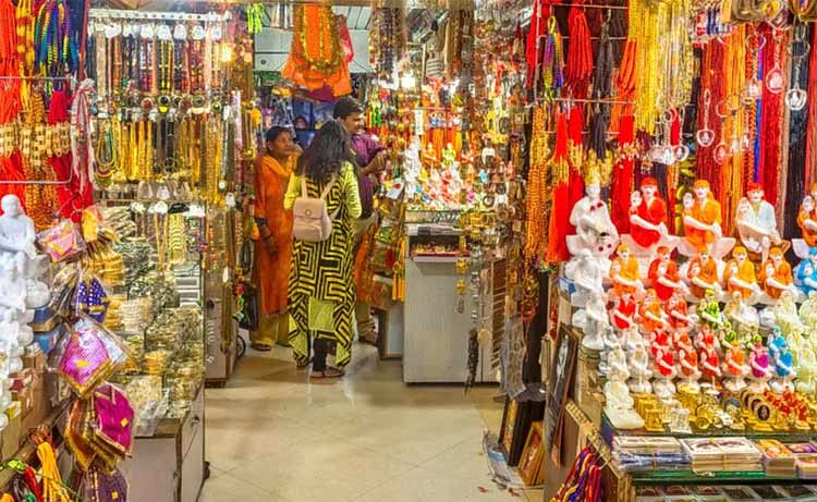 Shopping Places in Shirdi